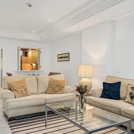 About Marina Mariola Appartement *