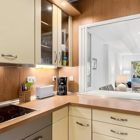 About Marina Mariola Marbellac