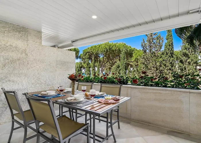 About Marina Mariola Marbella